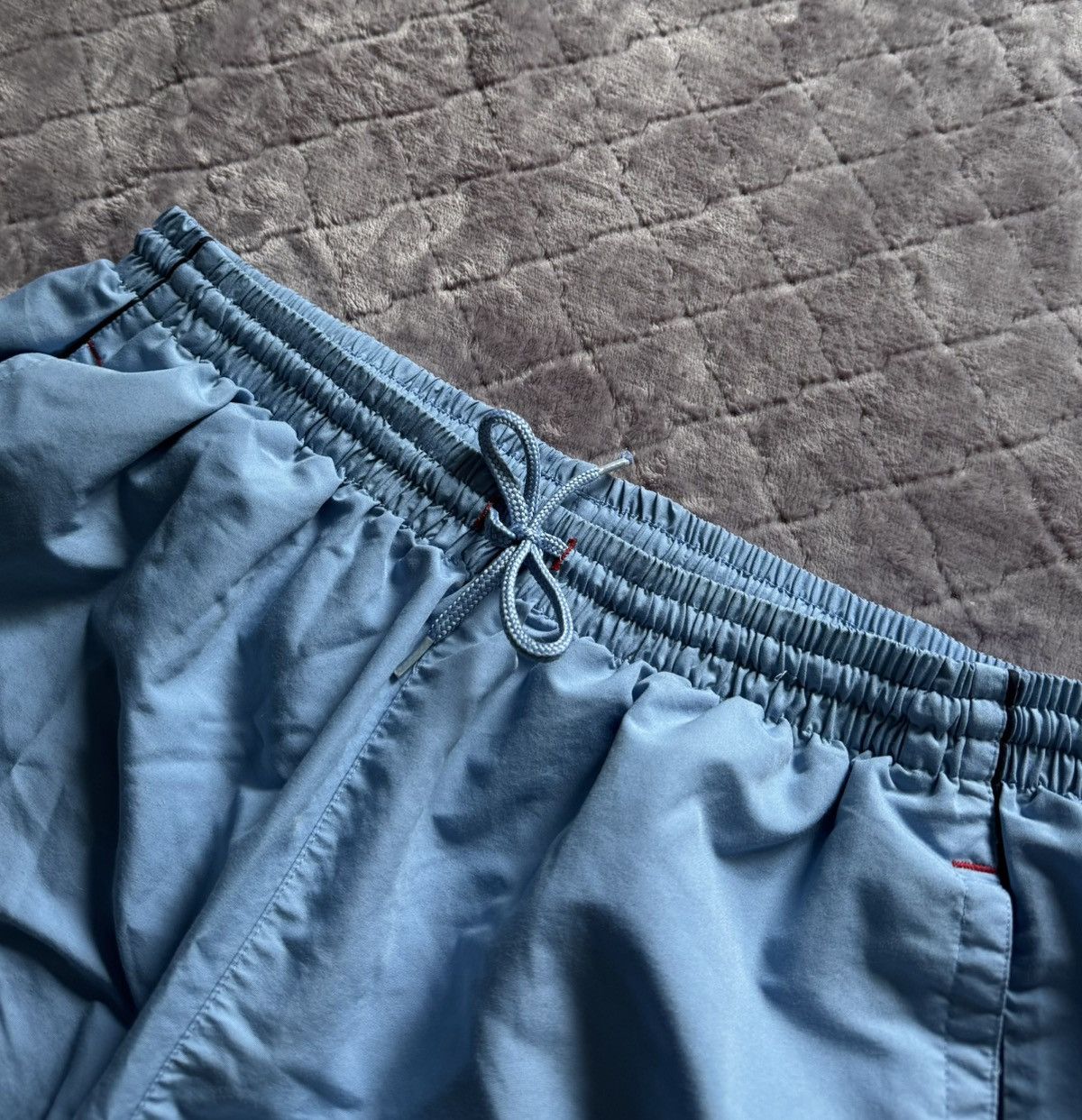 Umbro × Vintage Vintage 90s Umbro Soccer Big Logo Shorts Size US 36 / EU 52 - 5 Thumbnail