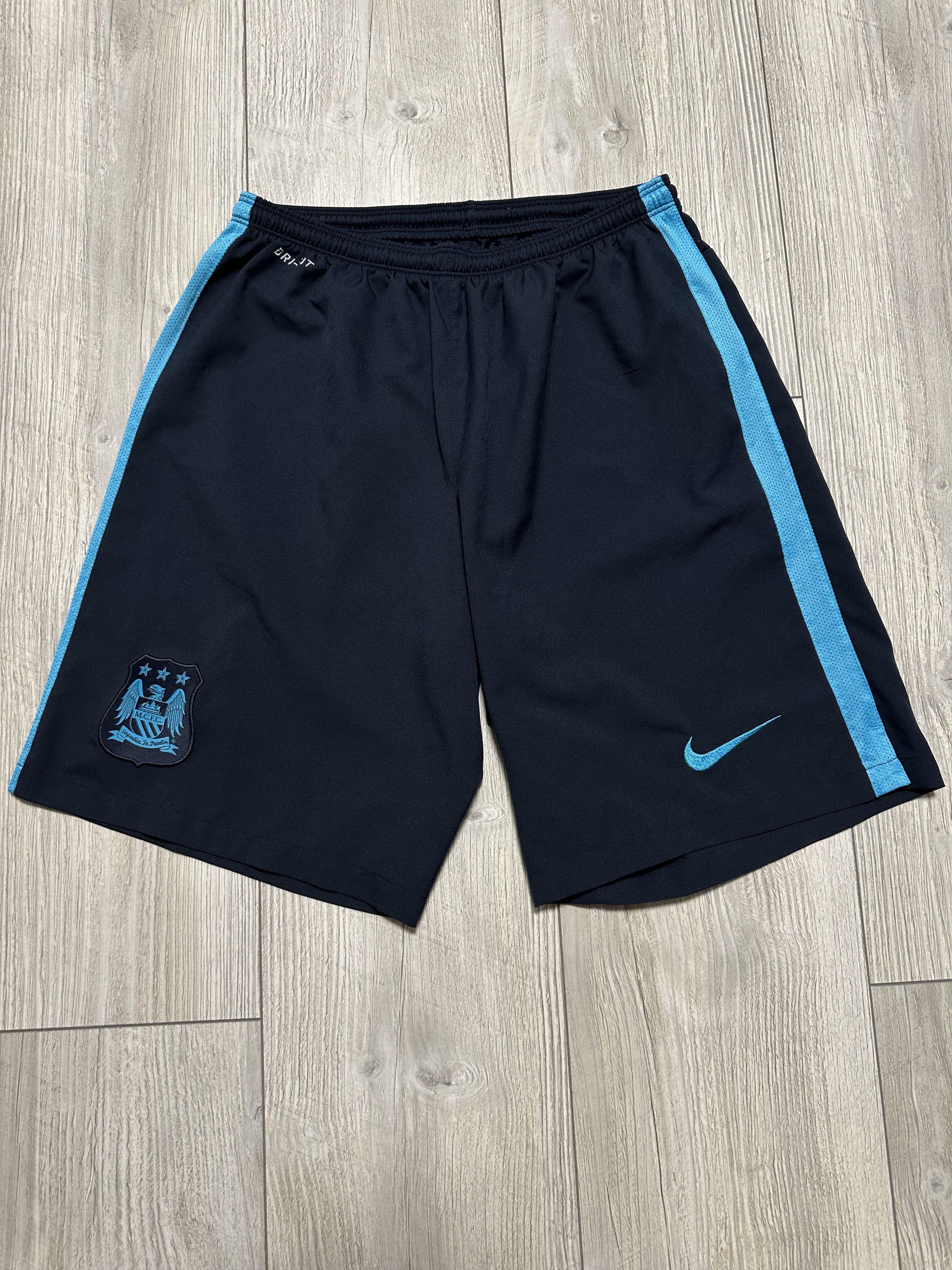 Nike Vintage Nike Manchester City Shorts Size M 2015 Size US 32 / EU 48 - 1 Thumbnail