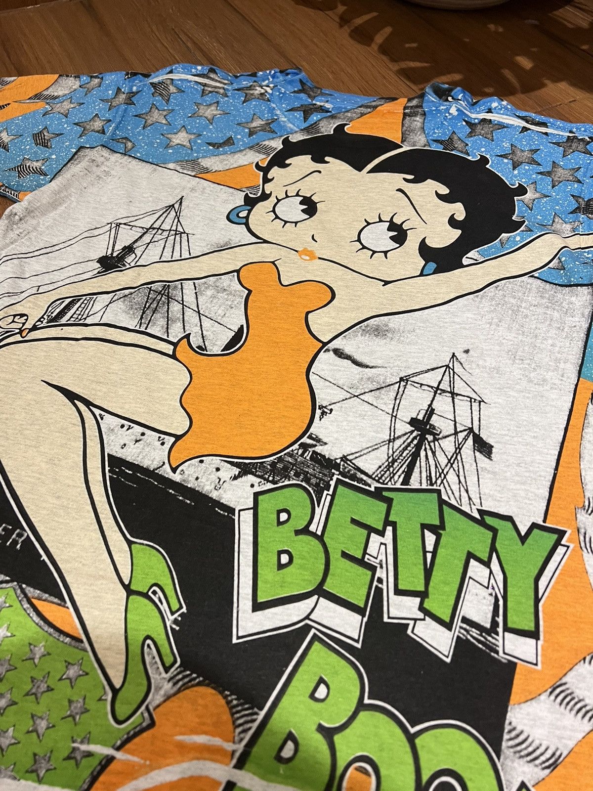 Vintage 🔥RARE🔥Vintage 90s AOP Betty Boop Size US L / EU 52-54 / 3 - 4 Thumbnail