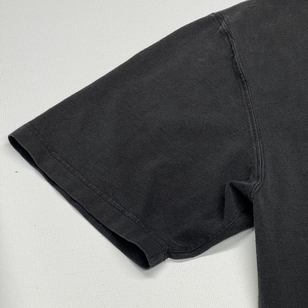 Carhartt × Vintage Carhartt Tee Shirt Black Original Fit Pocket Button Workwear Size US XL / EU 56 / 4 - 14 Thumbnail