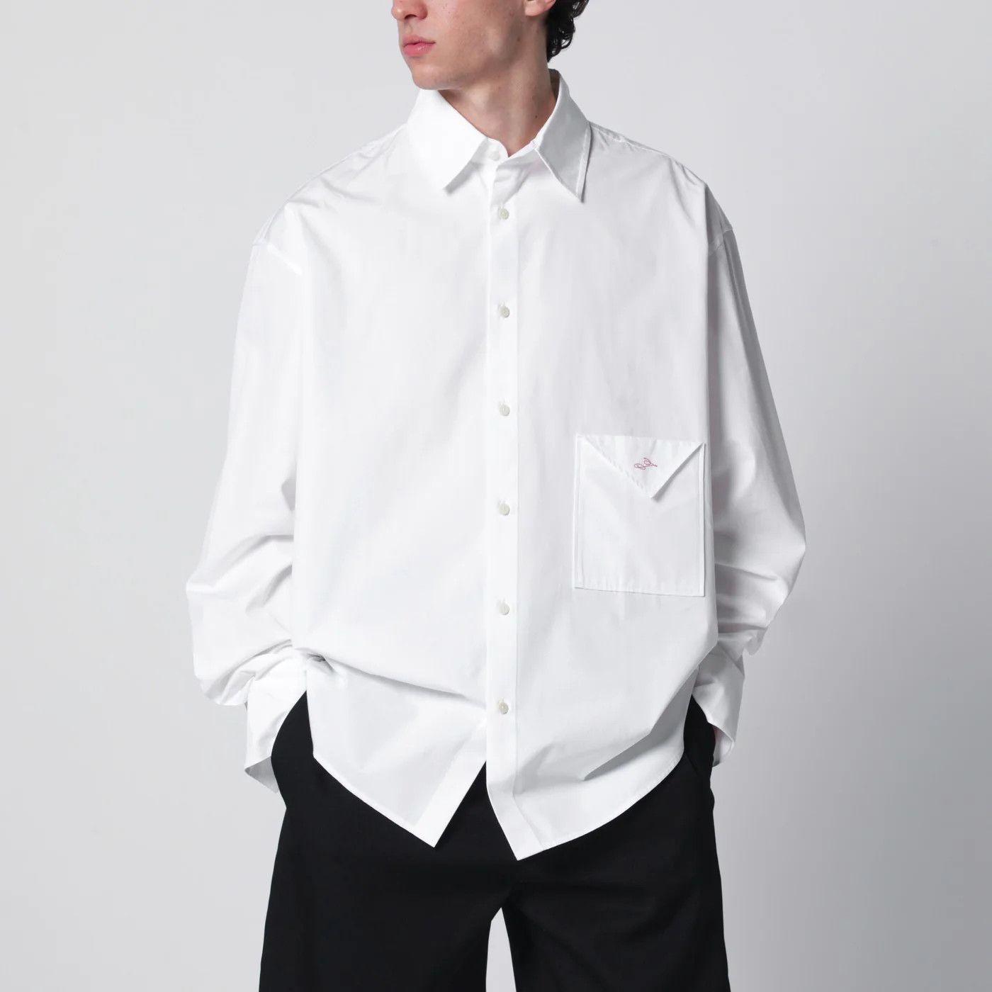 Jacquemus o1d2blof0526 Cotton Button Shirt in White Size US M / EU 48-50 / 2 - 1 Thumbnail