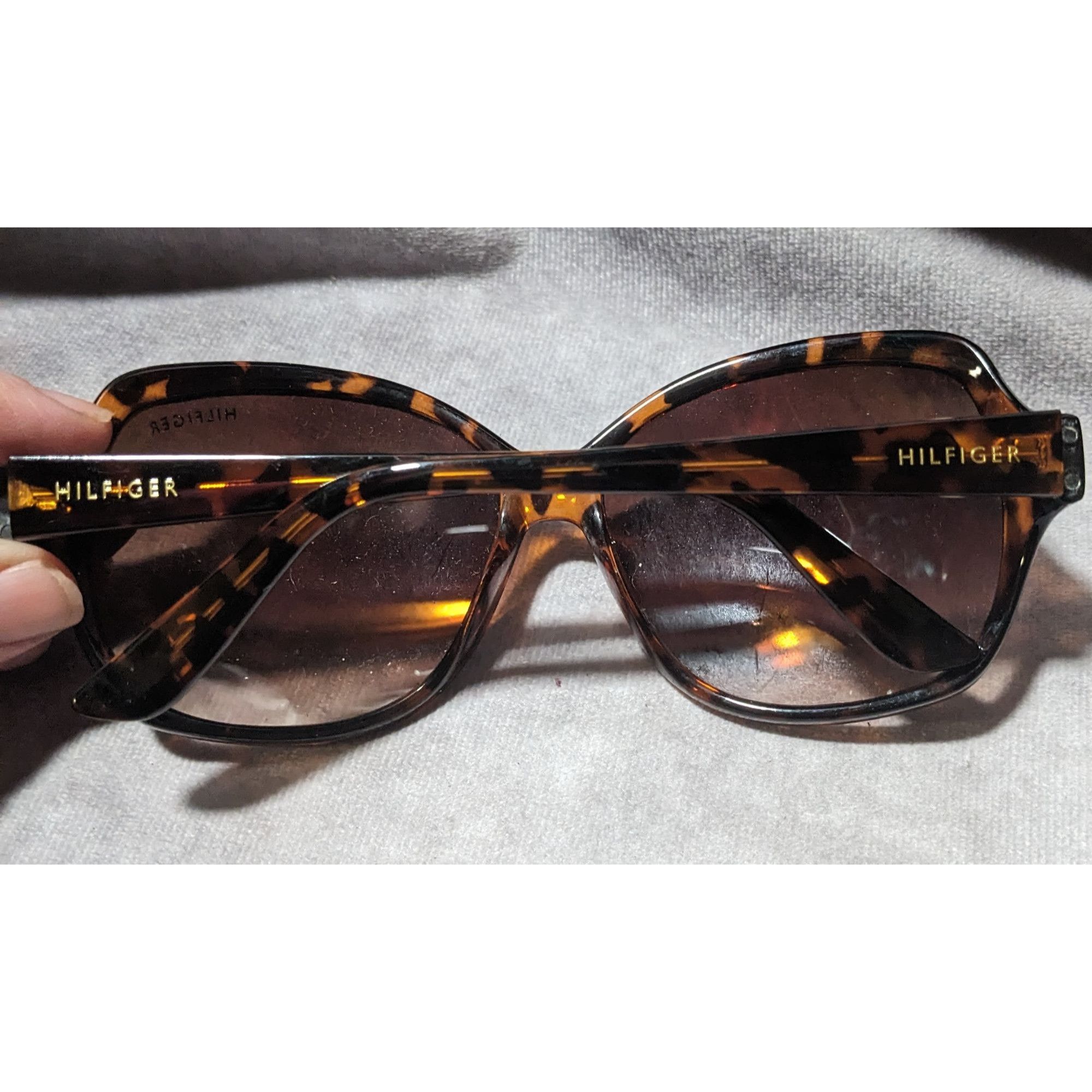Tommy Hilfiger Tommy Hilfiger Retro Tortoise Sunglasses Size ONE SIZE - 9 Thumbnail