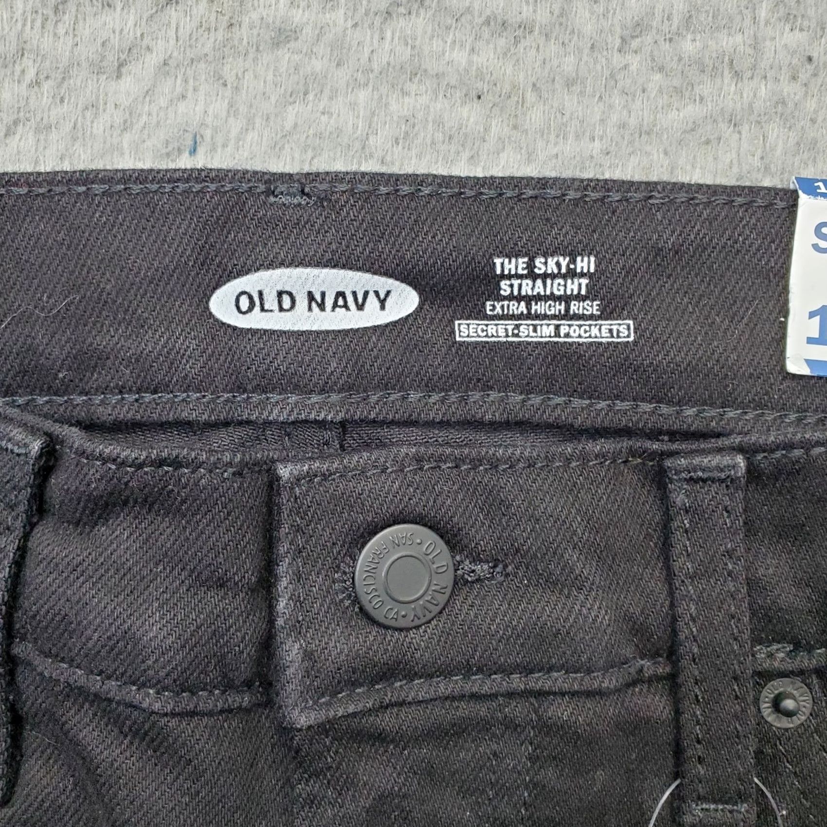 Old Navy Old Navy Jeans Womens 10 Black Stretch Slim Fit Straight Leg Extra High Rise Jeans Womens 10 Black Stretch Slim Fit Straight Vintage: No Size 32" / US 10 / IT 46 - 7 Thumbnail