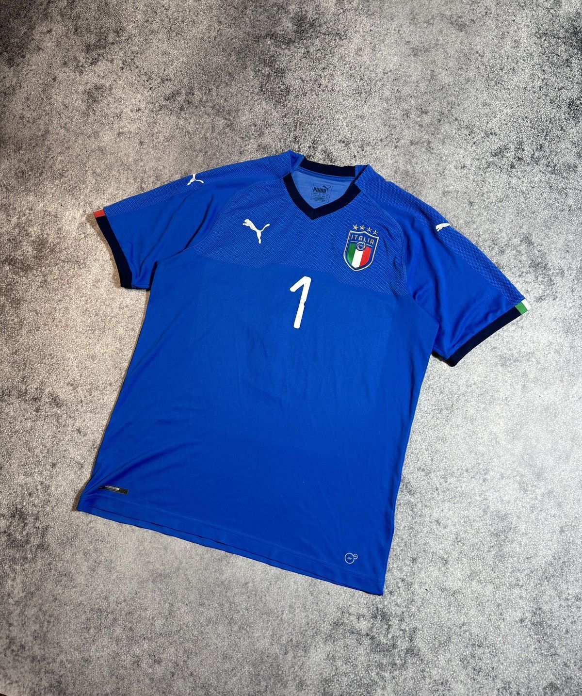 Puma Puma Italy 1 Soccer Jersey Blokecore Streetwear Rare Casual Size US XL / EU 56 / 4 - 1 Thumbnail