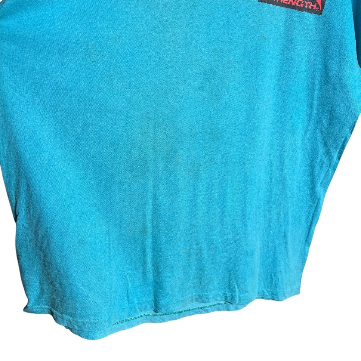 Vintage Vintage 90s Dread Lion Local Strength Graphic T-Shirt Size US XL / EU 56 / 4 - 11 Thumbnail