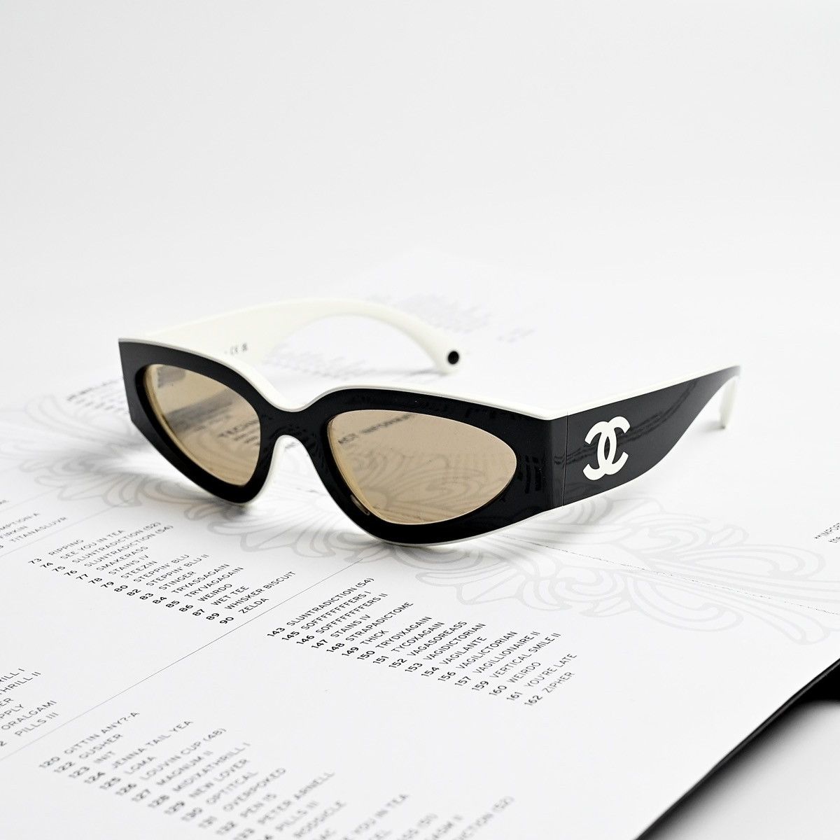 Chanel CHANEL 0CH6056 165653 BLACK WHITE BROWN SUNGLASSES Size ONE SIZE - 1 Thumbnail