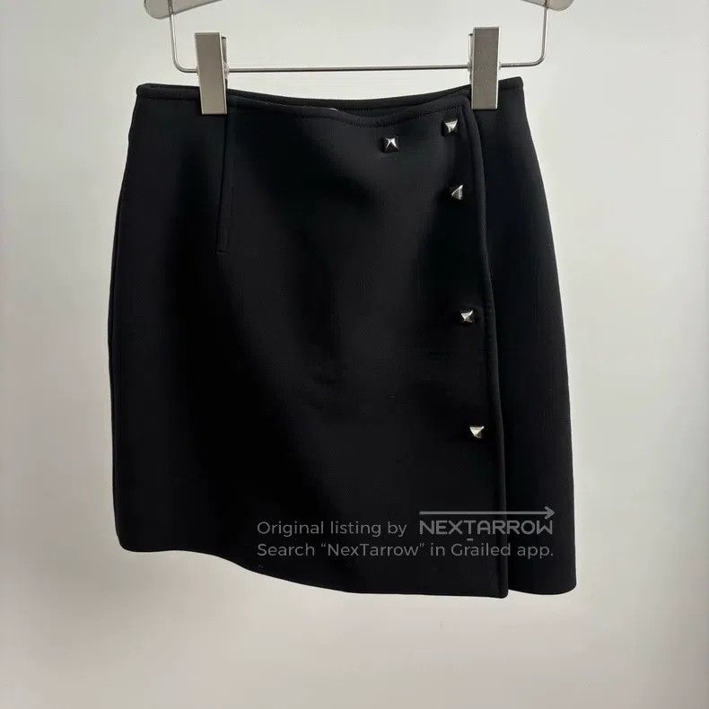 Hermes Hermes Black Studded Skirt Size 42" / US 20 - 1 Thumbnail