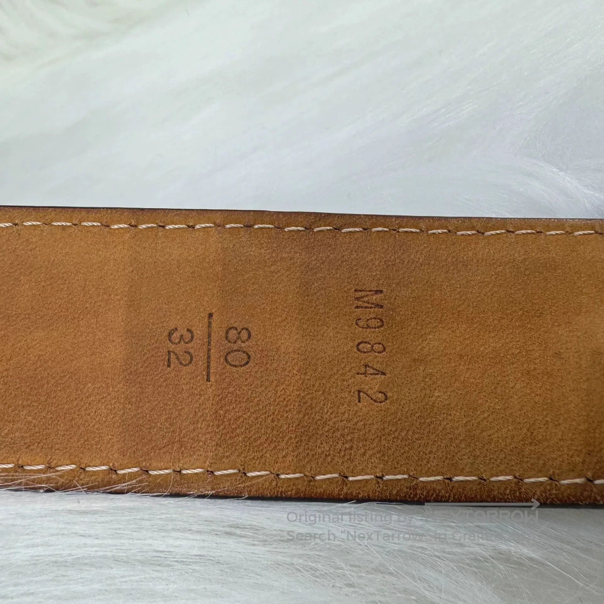 Louis Vuitton Louis Vuitton Monogram Gold Buckle Belt. Size ONE SIZE - 3 Thumbnail