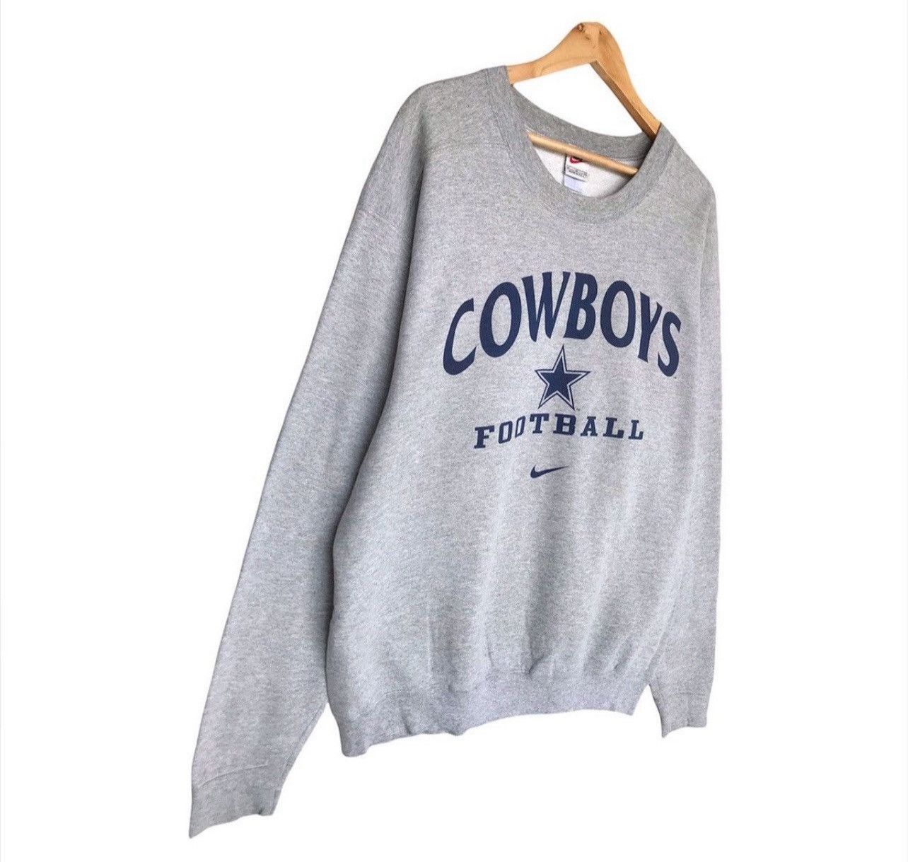 Nike Vintage 90s Nike Centre Dallas Cowboy NFL Sweatshirt Size US L / EU 52-54 / 3 - 3 Thumbnail