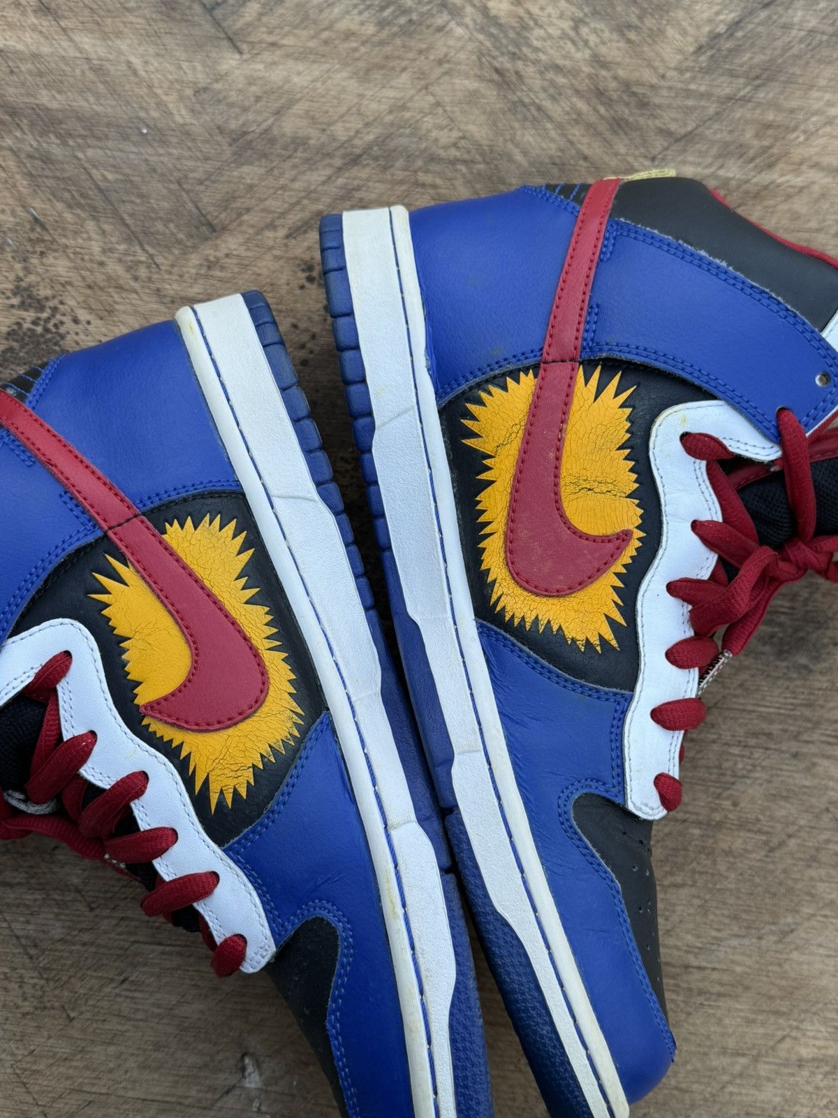 Nike Nike SB Dunk High “Comic” Size US 10.5 / EU 43-44 - 8 Thumbnail