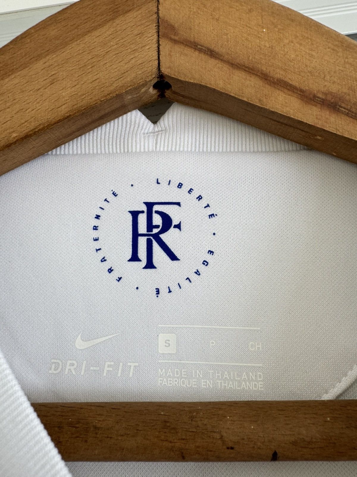 Nike BNWT France 2020-2021 Away Soccer Jersey Football Shirt Kit Size US S / EU 44-46 / 1 - 11 Thumbnail