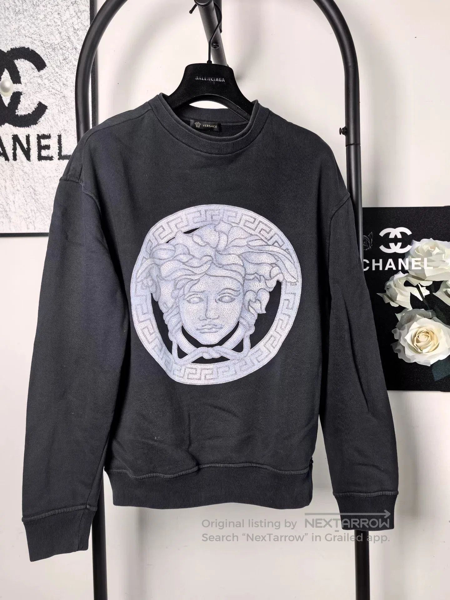 Versace Versace Graphic Hoodie for Fashion Enthusiasts. Size US M / EU 48-50 / 2 - 1 Thumbnail