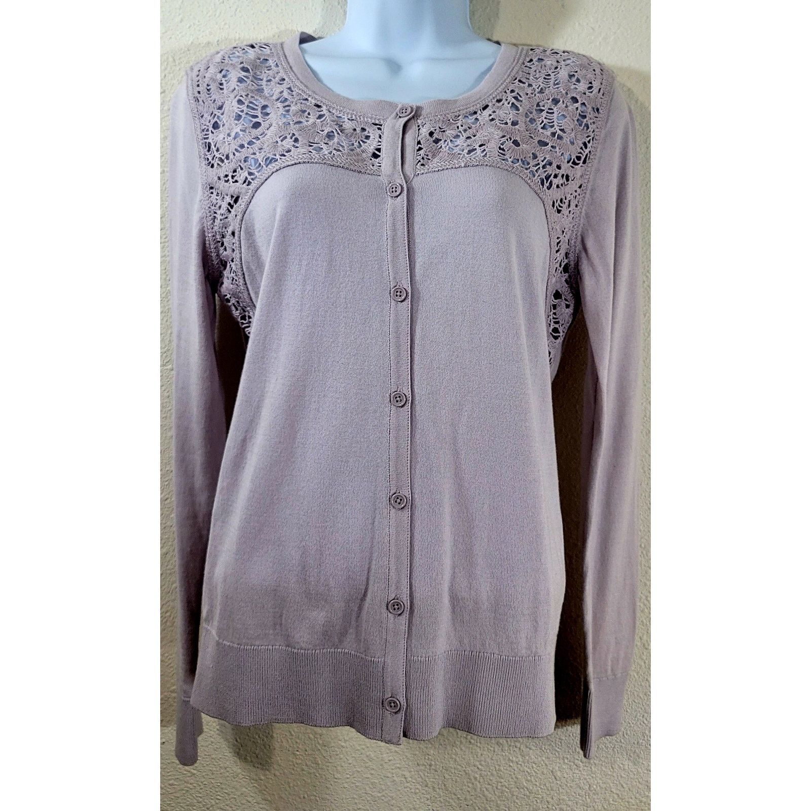 Other CAbi Lilac Light Purple Crochet Collar Cardigan Sweater S Size S / US 4 / IT 40 - 1 Thumbnail