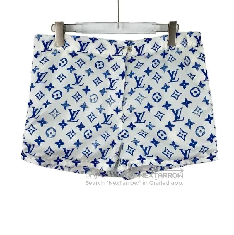 Louis Vuitton Louis Vuitton Colorful Nylon Women's Shorts . Size 23" - 1 Thumbnail