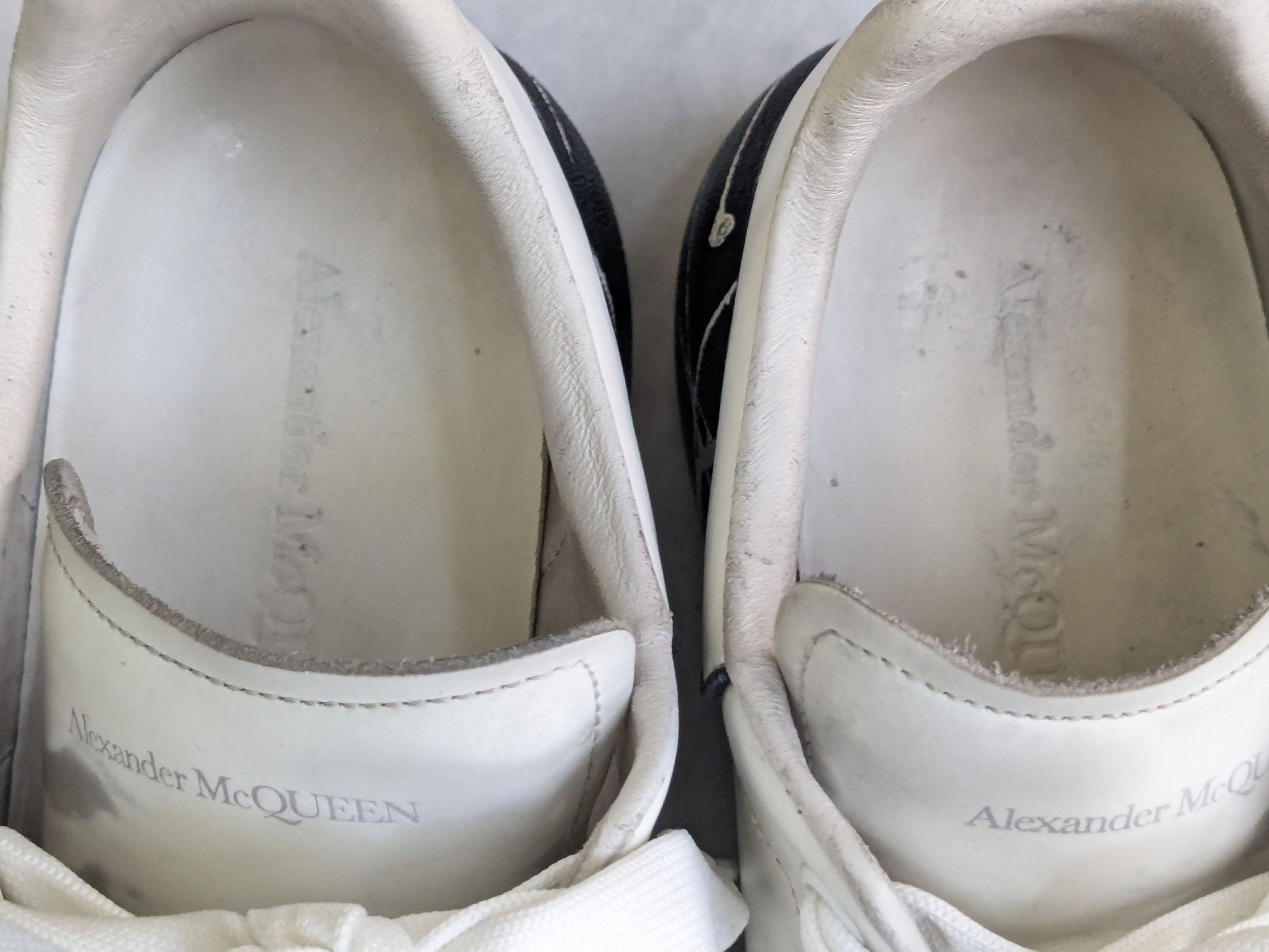 Alexander McQueen alexander mcqueen oversized sneaker Larry White 11 44 Size US 11 / EU 44 - 4 Thumbnail
