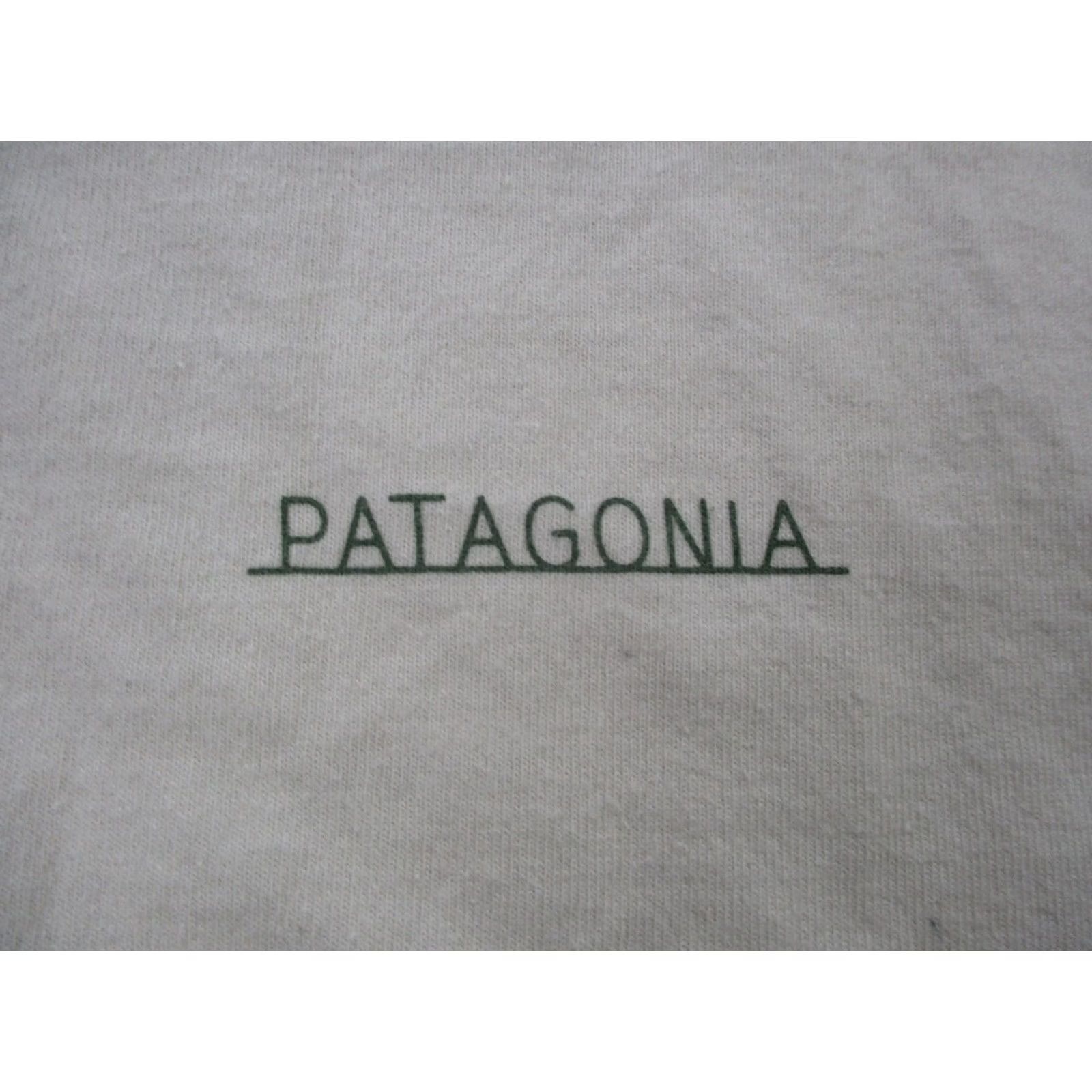 Patagonia Patagonia Shirt Mens M White Responsibili Tee Base Layer Hiking Basic Fish Outdoor Size US M / EU 48-50 / 2 - 7 Thumbnail