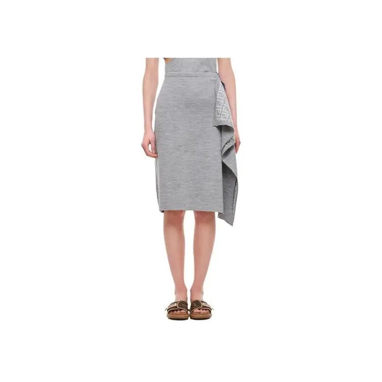 Fendi o1s1wg110925 Skirt in Light Grey Size 28" / US 6 / IT 42 - 3 Thumbnail