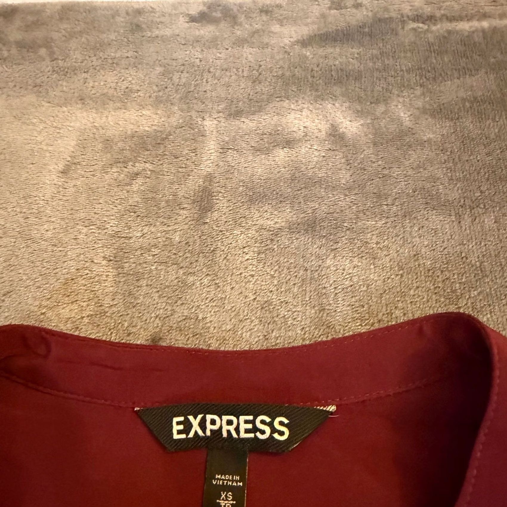 Express VINTAGE Express Burgundy Utility Style Button Front Dress Women's XS Long Sleeve Belted Size XS / US 0-2 / IT 36-38 - 2 Thumbnail