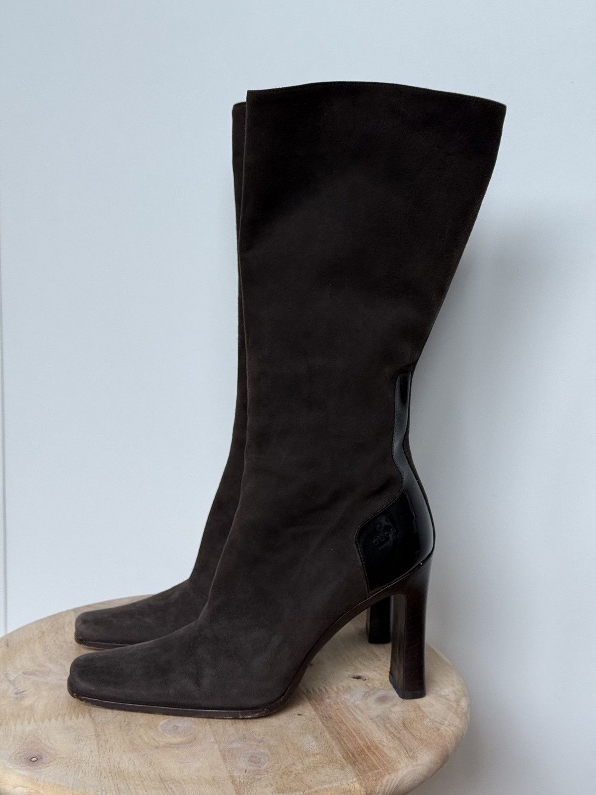Gucci × Vintage Gucci Suede Dark Brown Riding Boots Squared Toe Heels Size US 5.5 / IT 35.5 - 1 Thumbnail