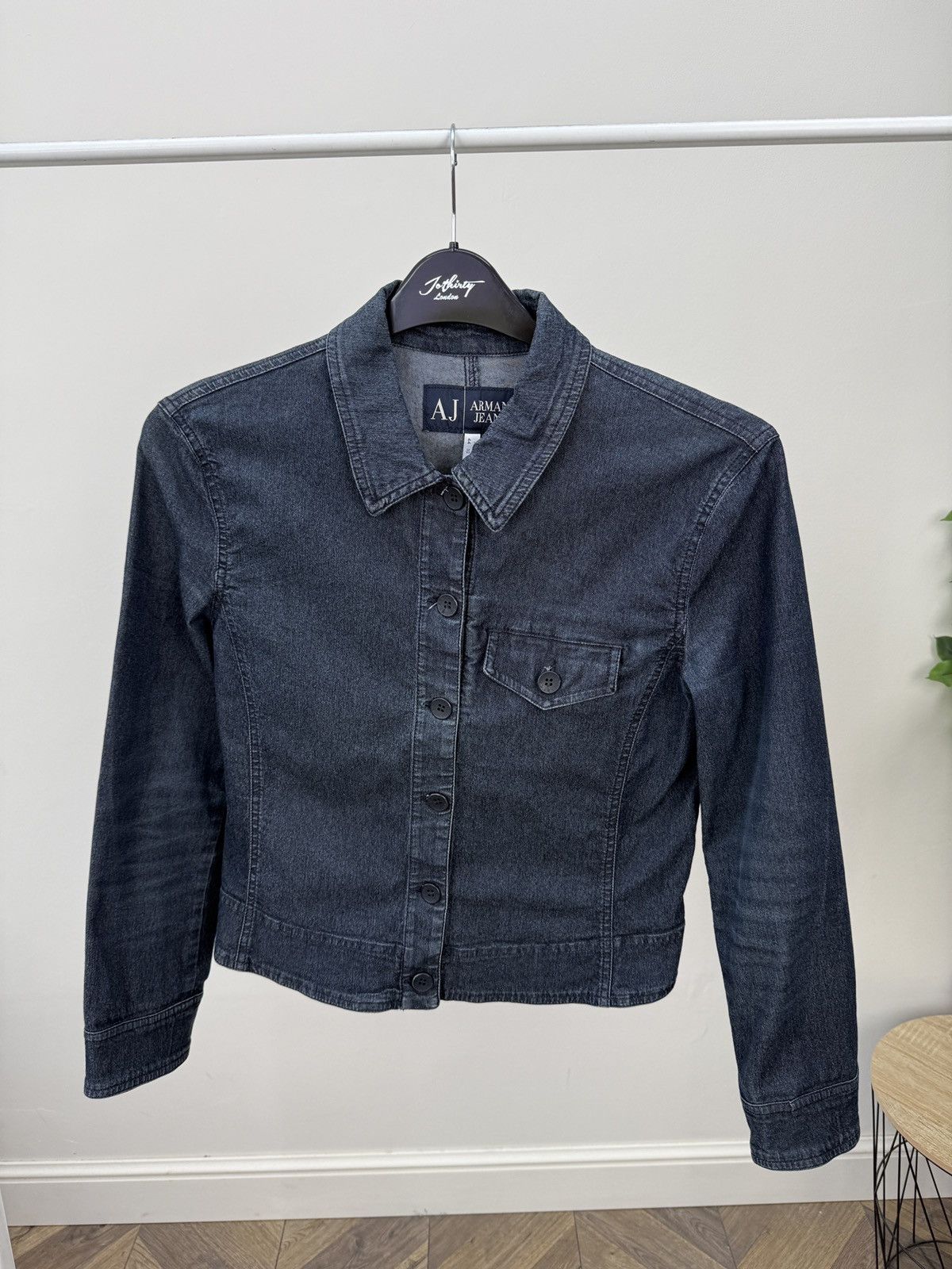 Armani Vintage Armani Jeans AJ Women’s Cropped Denim Jacket Blue Size M / US 6-8 / IT 42-44 - 2 Thumbnail