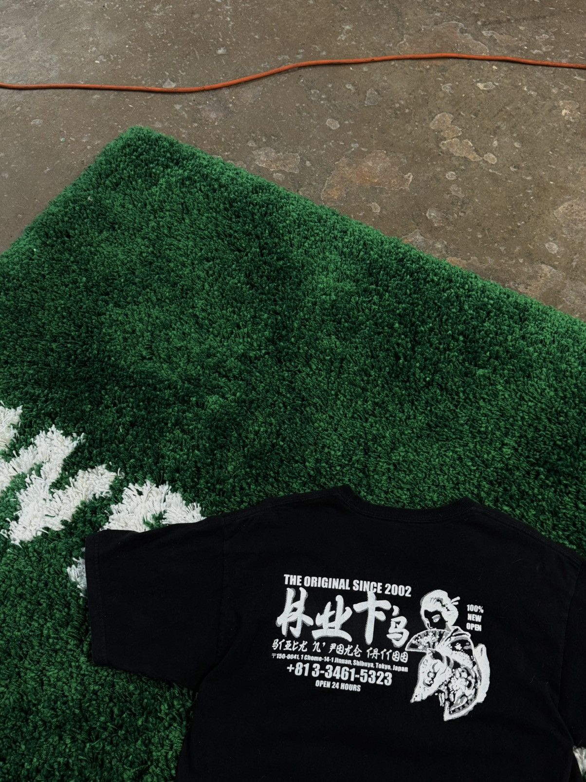 Huf Huf Store / Shop Tee Black Shibuya Tokyo Medium Japan Size US M / EU 48-50 / 2 - 2 Thumbnail