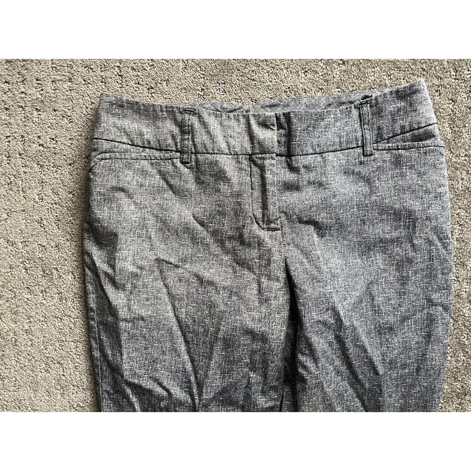 Express Express Design Studio Womens Pants Capri Gray Size 2 Juniors Cropped Capris Womens Size 2 Gray Express Design Studio Size 26" / US 2 / IT 38 - 2 Thumbnail