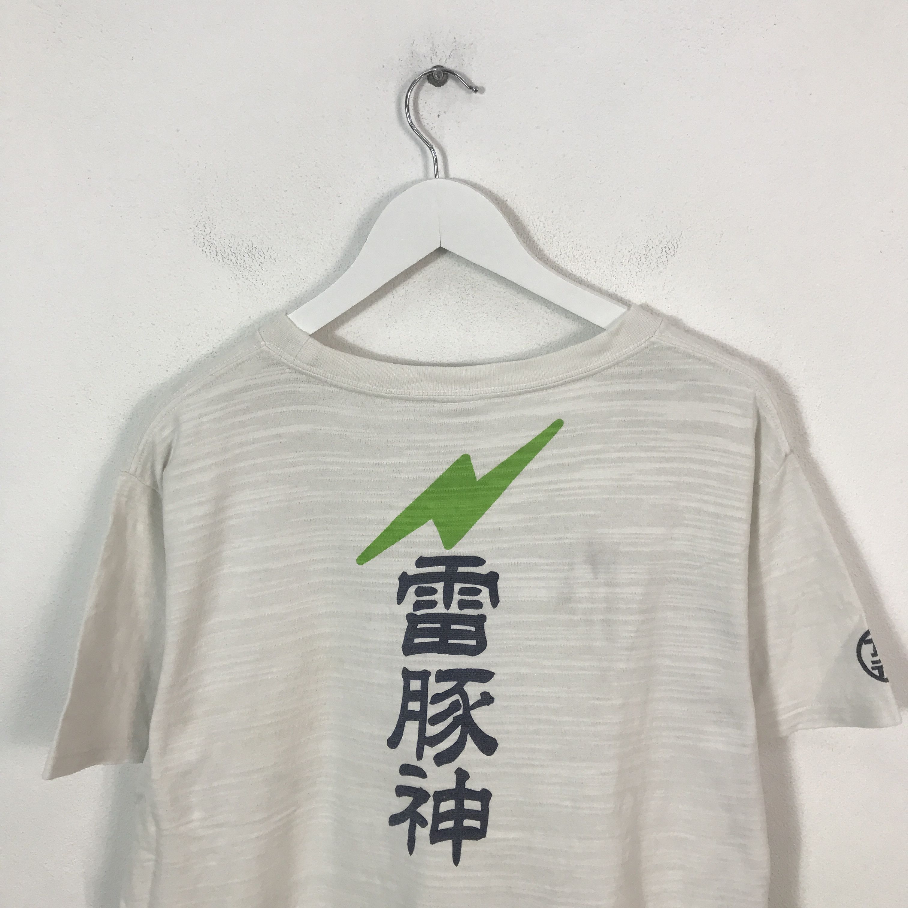 Japanese Brand japanese word wear Pig design t-shirt Size US L / EU 52-54 / 3 - 4 Thumbnail