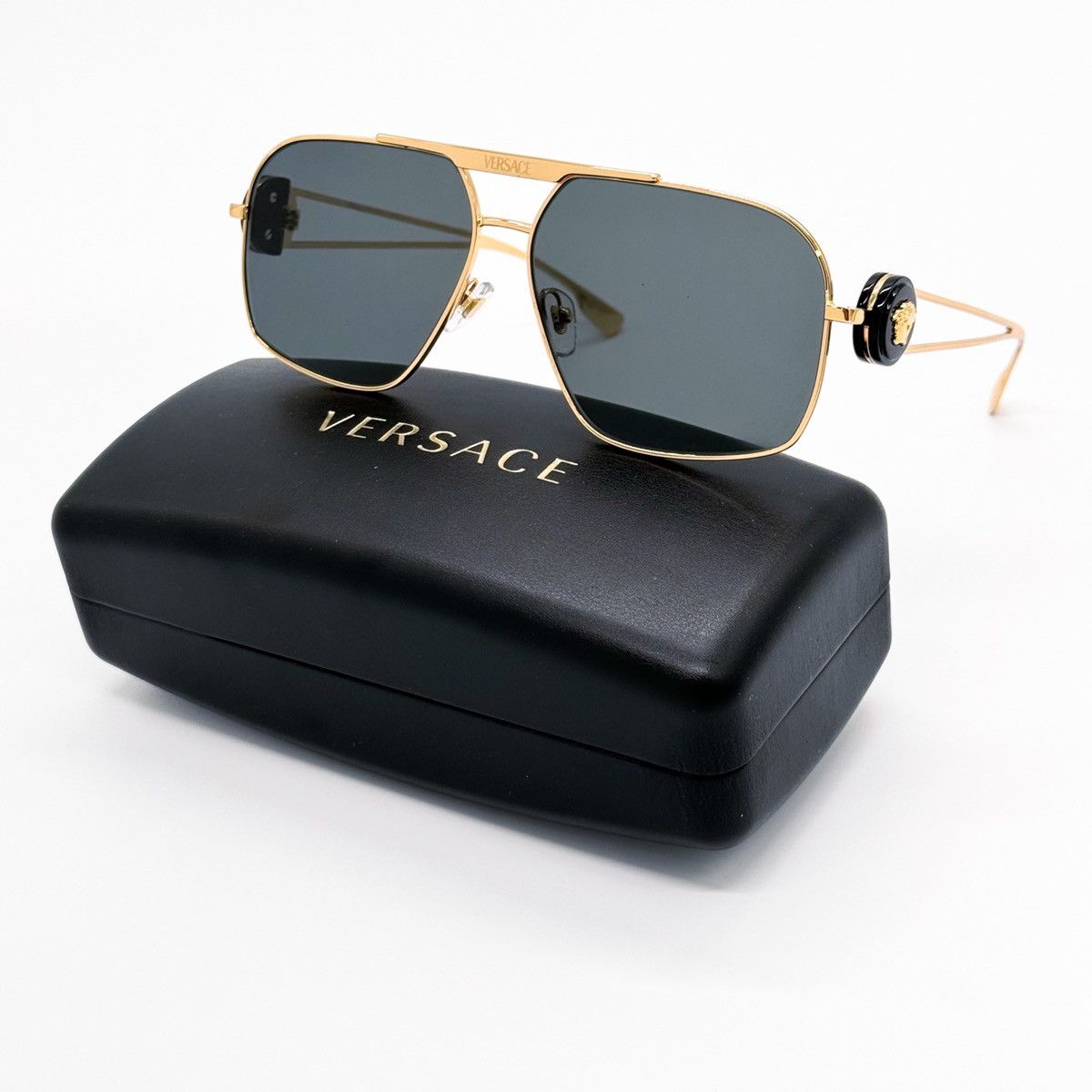 Versace NEW VERSACE VE2251 1002/87 SUNGLASSES VERSACE MOD  display picture 2