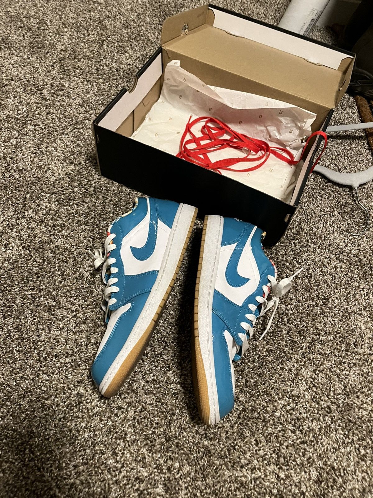 Jordan Brand Jordan 1 Low SE Barcelona Cyber Teal Size US 12 / EU 45 - 2 Thumbnail