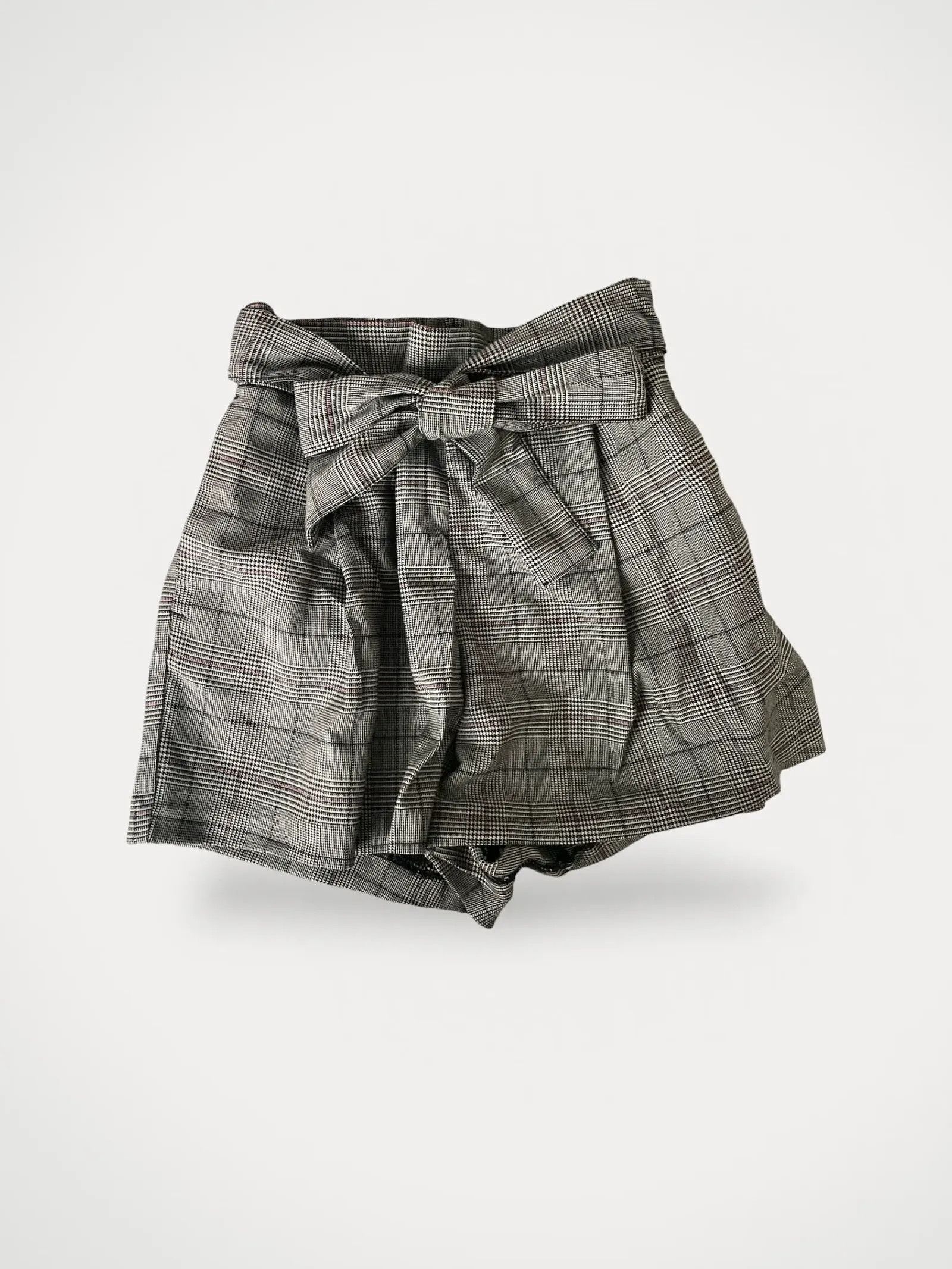 H&M H&M Divided Shorts Size 24" / US 00 / IT 34 - 1 Thumbnail