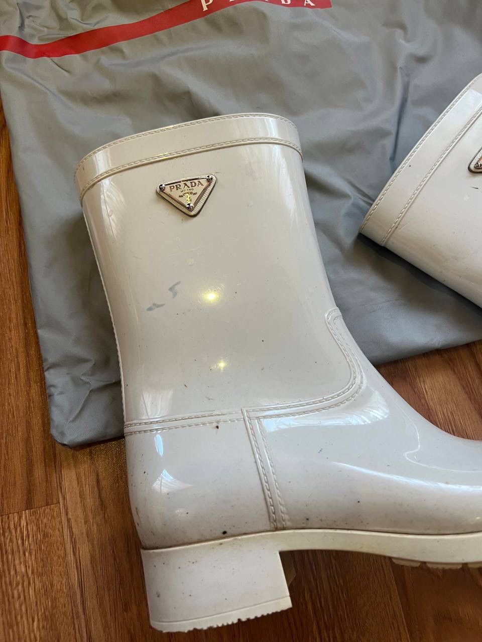 Prada Prada Logo Rubber Rain Boots Size US 8 / IT 38 - 2 Thumbnail