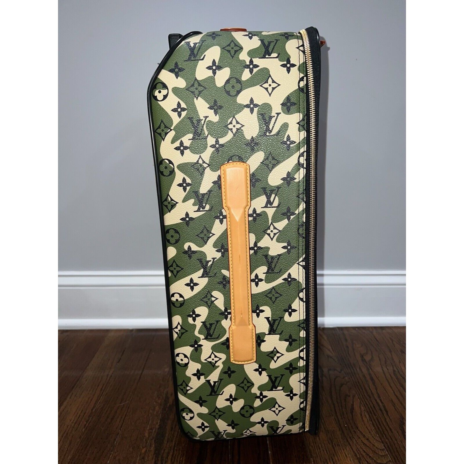 Louis Vuitton Louis Vuitton Pegase Camo Murakami Cabin Rolling Luggage Bag Size ONE SIZE - 8 Thumbnail