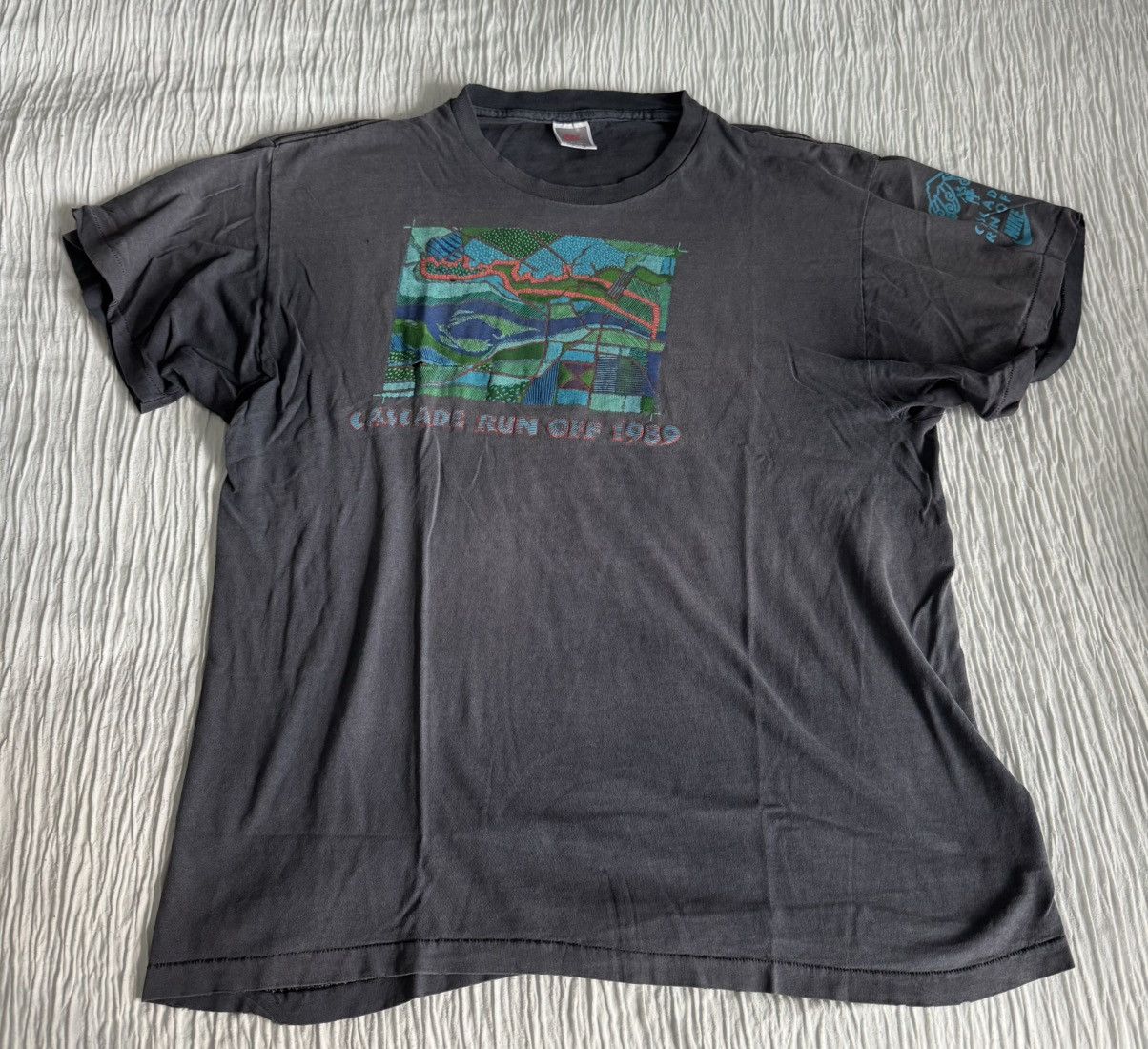 Nike 1989 Nike Cascade Run Off Tee Size US XL / EU 56 / 4 - 1 Thumbnail