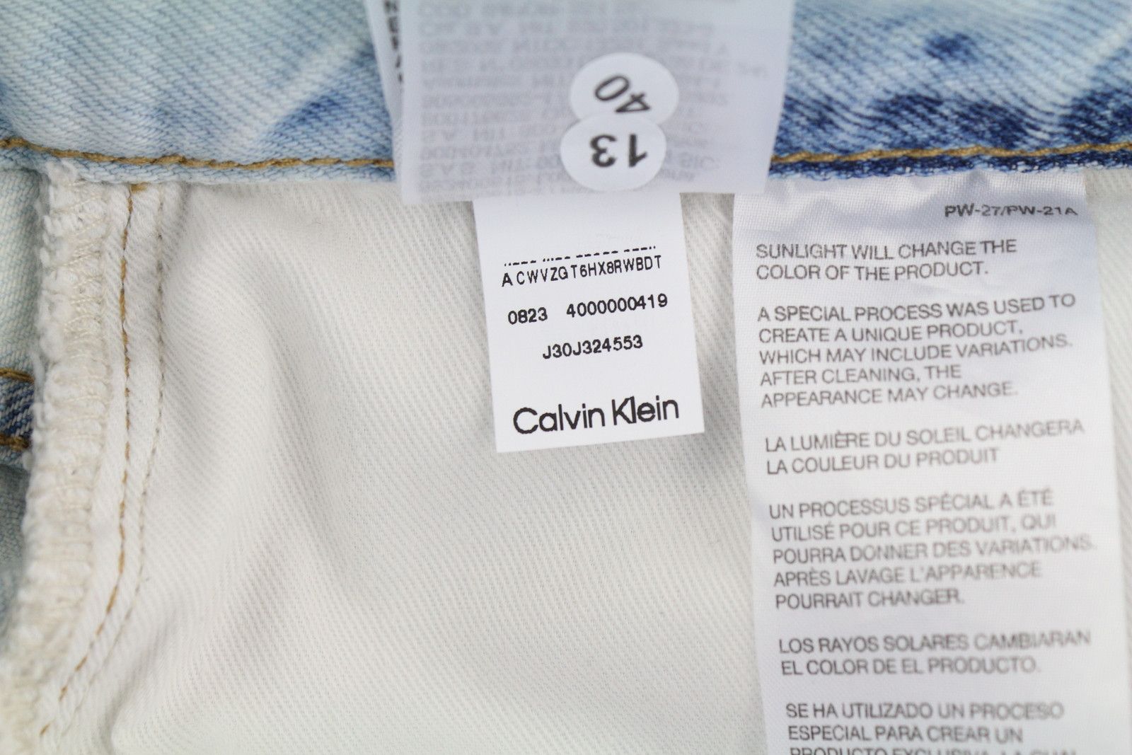 Calvin Klein REGULAR TAPER W29/L30 Light Blue Washed Zip Fly Denim 85324 Size US 29 - 10 Thumbnail