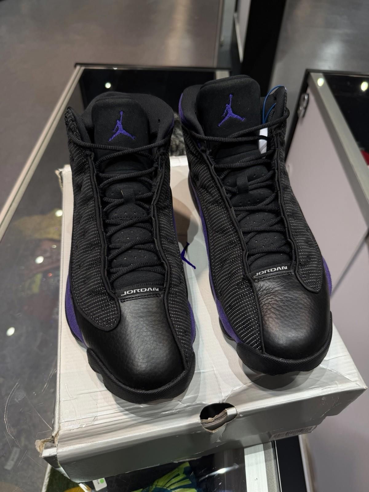 Jordan Brand Jordan Retro 13 Sneakers Black and Purple Size 13 Size US 13 / EU 46 - 9 Thumbnail