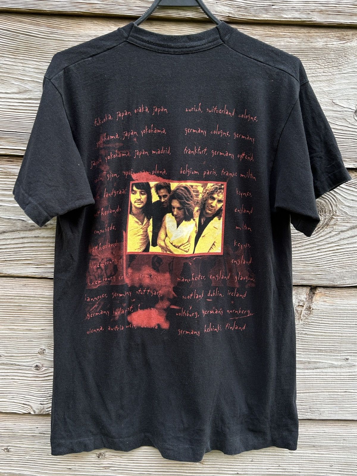 Band Tees 90s Vintage 1996 Bon Jovi These Days Tour Rare T-Shirt Size US M / EU 48-50 / 2 - 6 Thumbnail