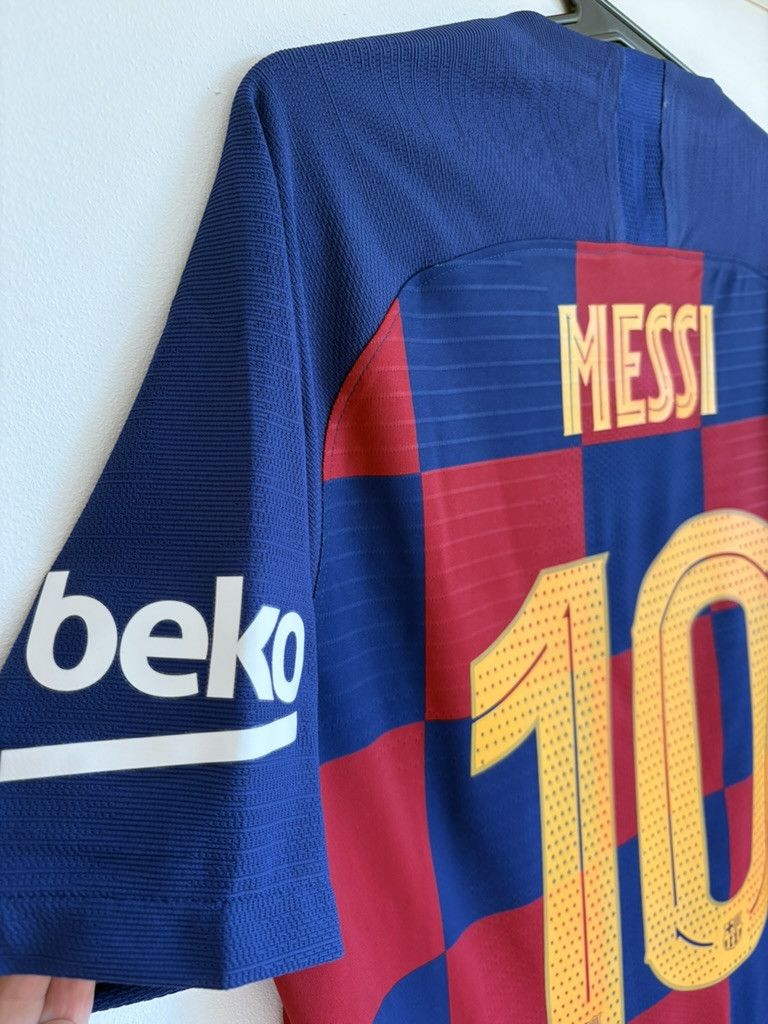 Nike Nike FC Barcelona 2019/20 Home Player Issue Jersey - Messi Size US M / EU 48-50 / 2 - 16 Thumbnail