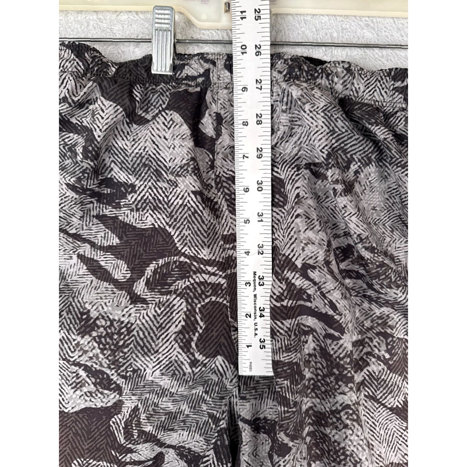 The North Face The North Face Shorts Mens Small Gray Lined Elastic Waist Polyester Blend READ Size US 29 - 7 Thumbnail