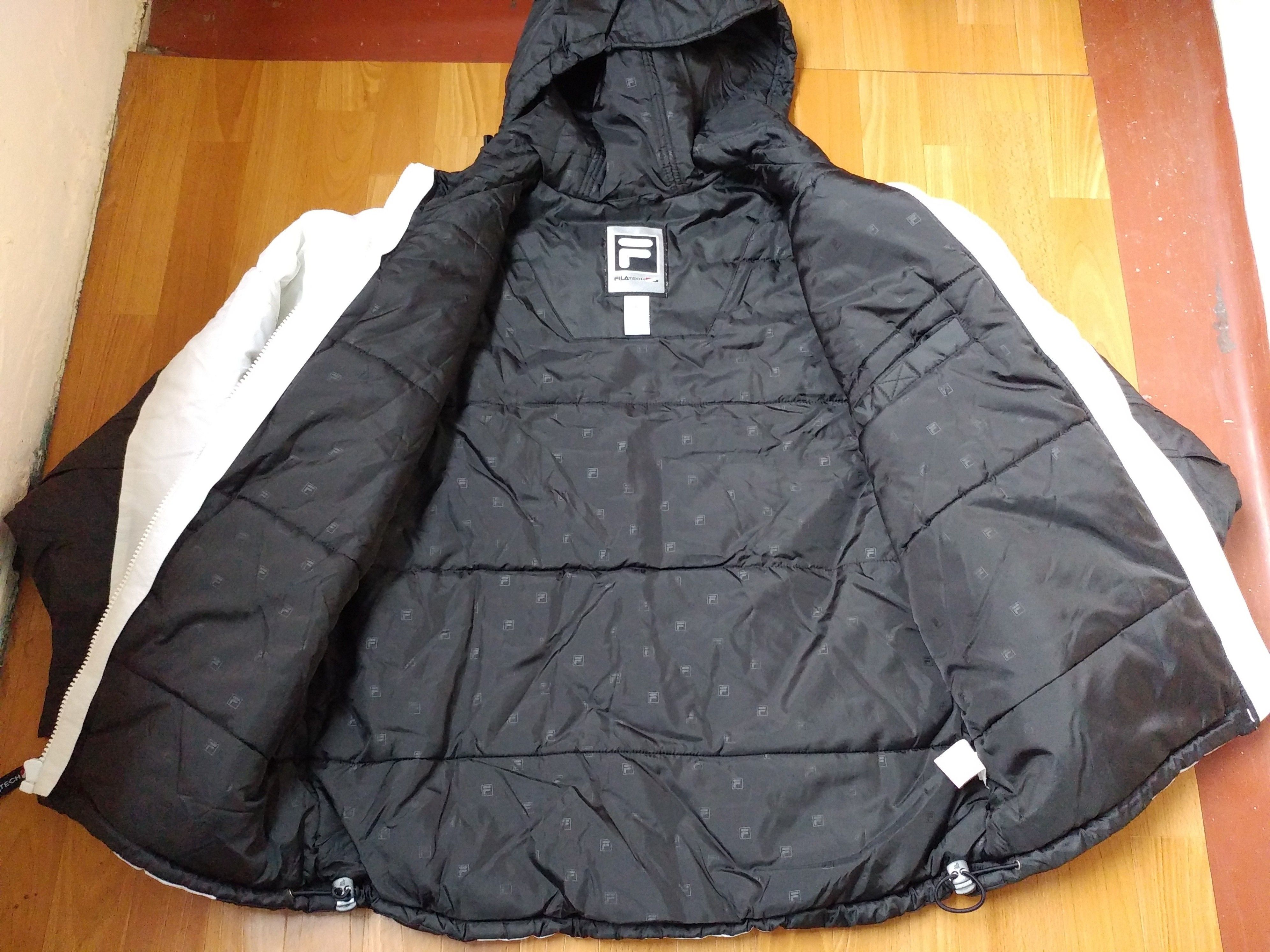 Fila FILA Tech jacket, vintage nylon windbreaker 90s hip-hop L Size US L / EU 52-54 / 3 - 14 Thumbnail