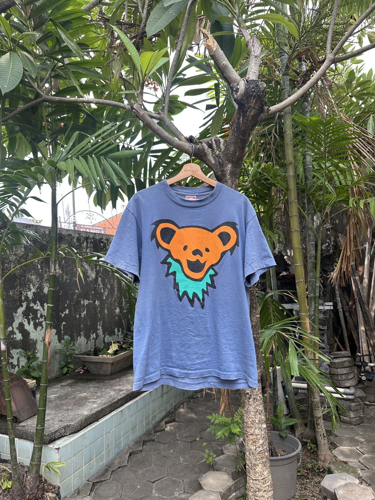Vintage 90s Greatfull Dead tee Size US L / EU 52-54 / 3 - 1 Thumbnail