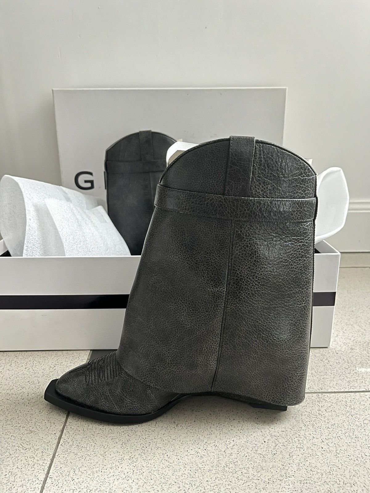 Givenchy Givenchy Shark santiague Size US 8 / IT 38 - 6 Thumbnail