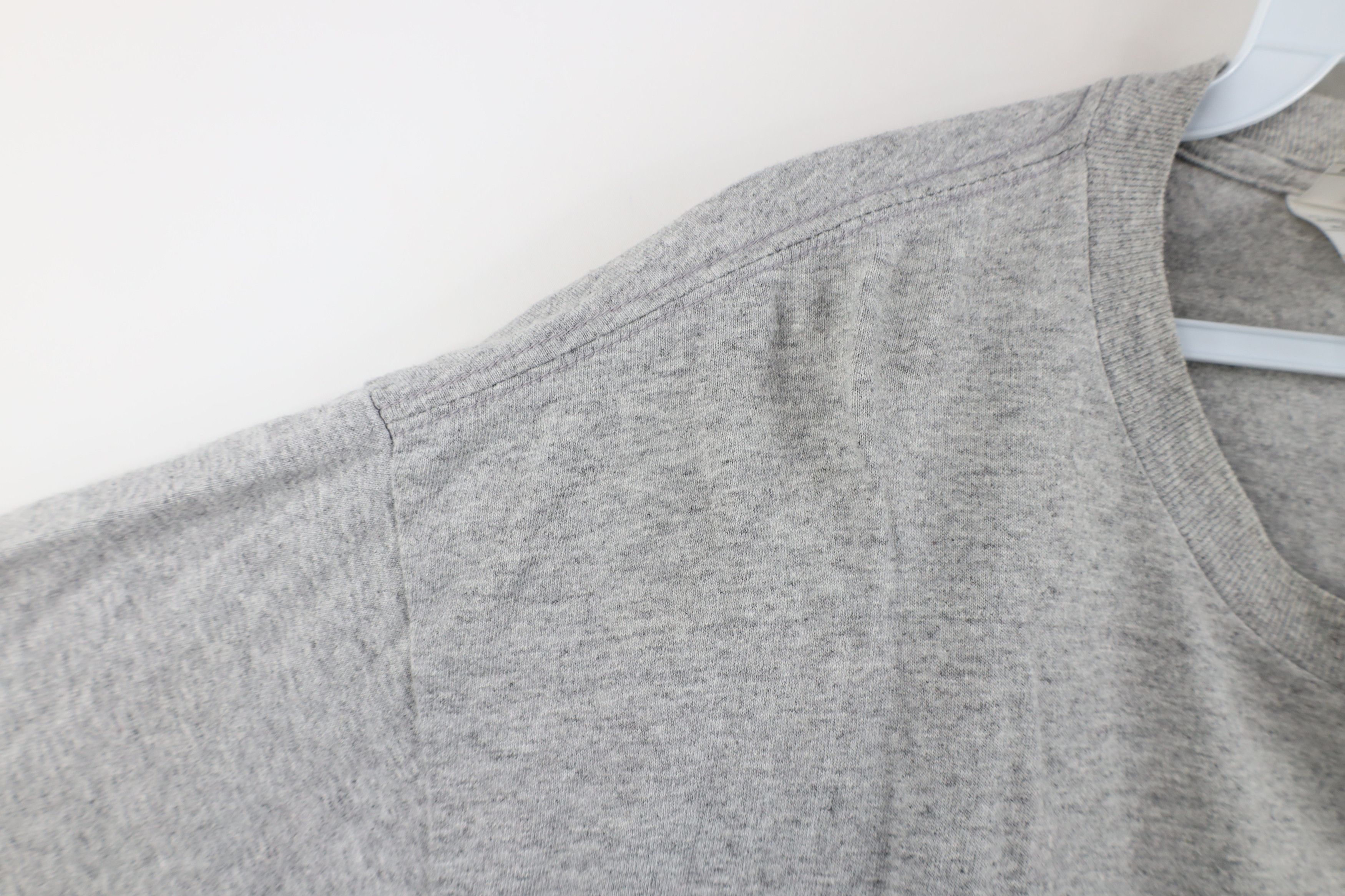 Nike Vintage Y2K Nike Scott Mini Swoosh T-Shirt Heather Gray Size US L / EU 52-54 / 3 - 7 Thumbnail
