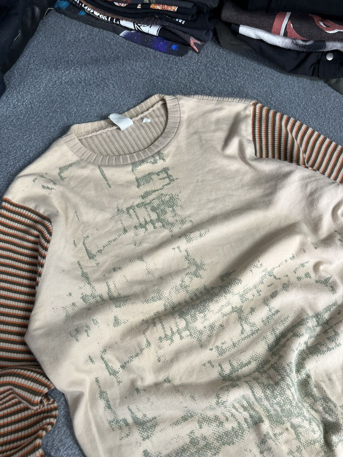 Japanese Brand VINTAGE PRINTED CROSS LONG SLEEVE TEE Y2K Size L / US 10 / IT 46 - 6 Thumbnail