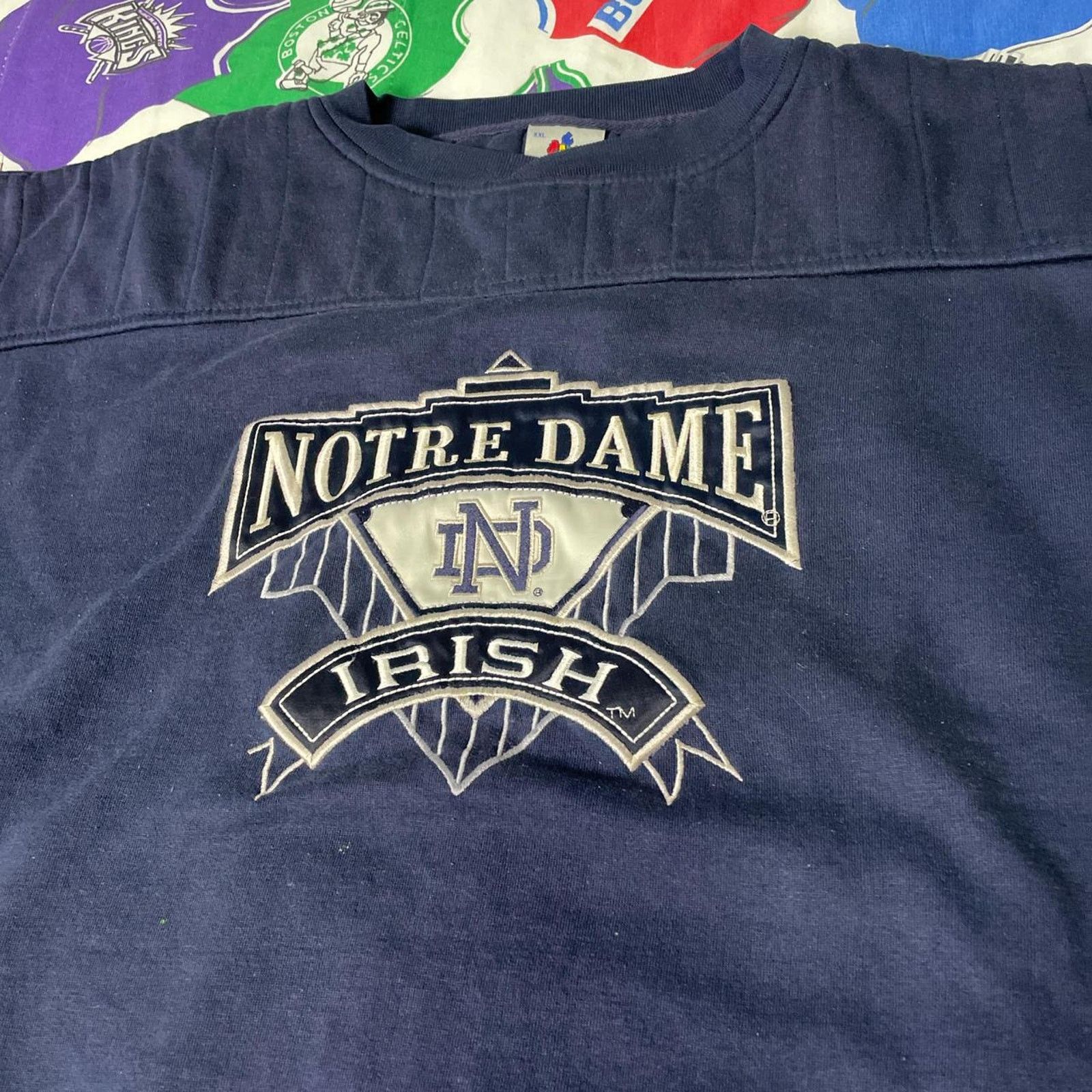 NCAA × Vintage Vintage 90s NCAA Notre Dame Fighting Irish Football Crewneck Size US XXL / EU 58 / 5 - 3 Thumbnail