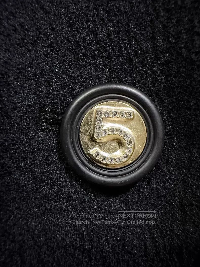 Chanel Chanel Black and gold coat Size S / US 4 / IT 40 - 2 Thumbnail