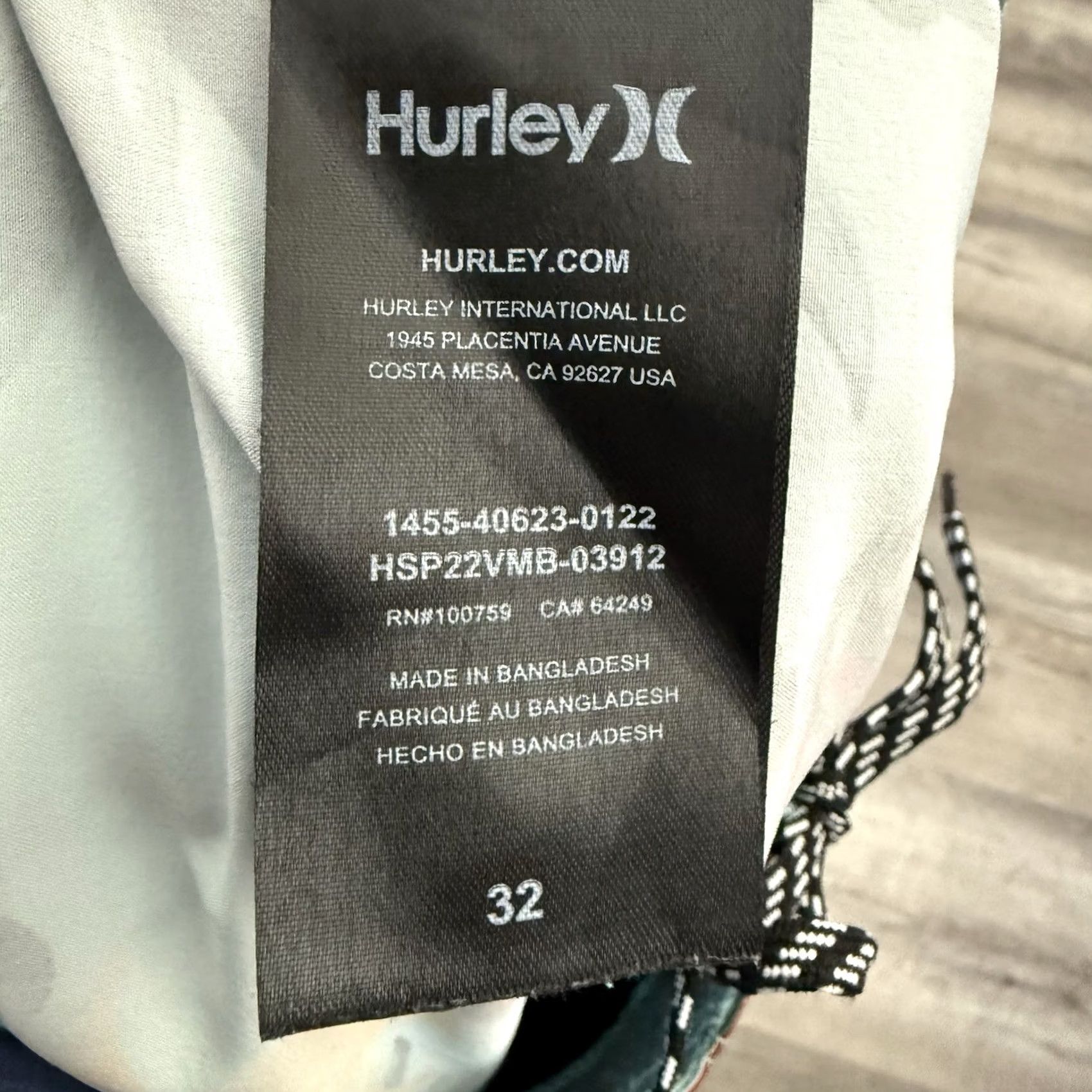 Hurley Hurley Board Shorts Mens Size 32 Back Pocket Drawstring Green Floral Hibiscus Multicolor Quick Dry Beach Surfing Tropical Adults Mens Size US 32 / EU 48 - 4 Thumbnail