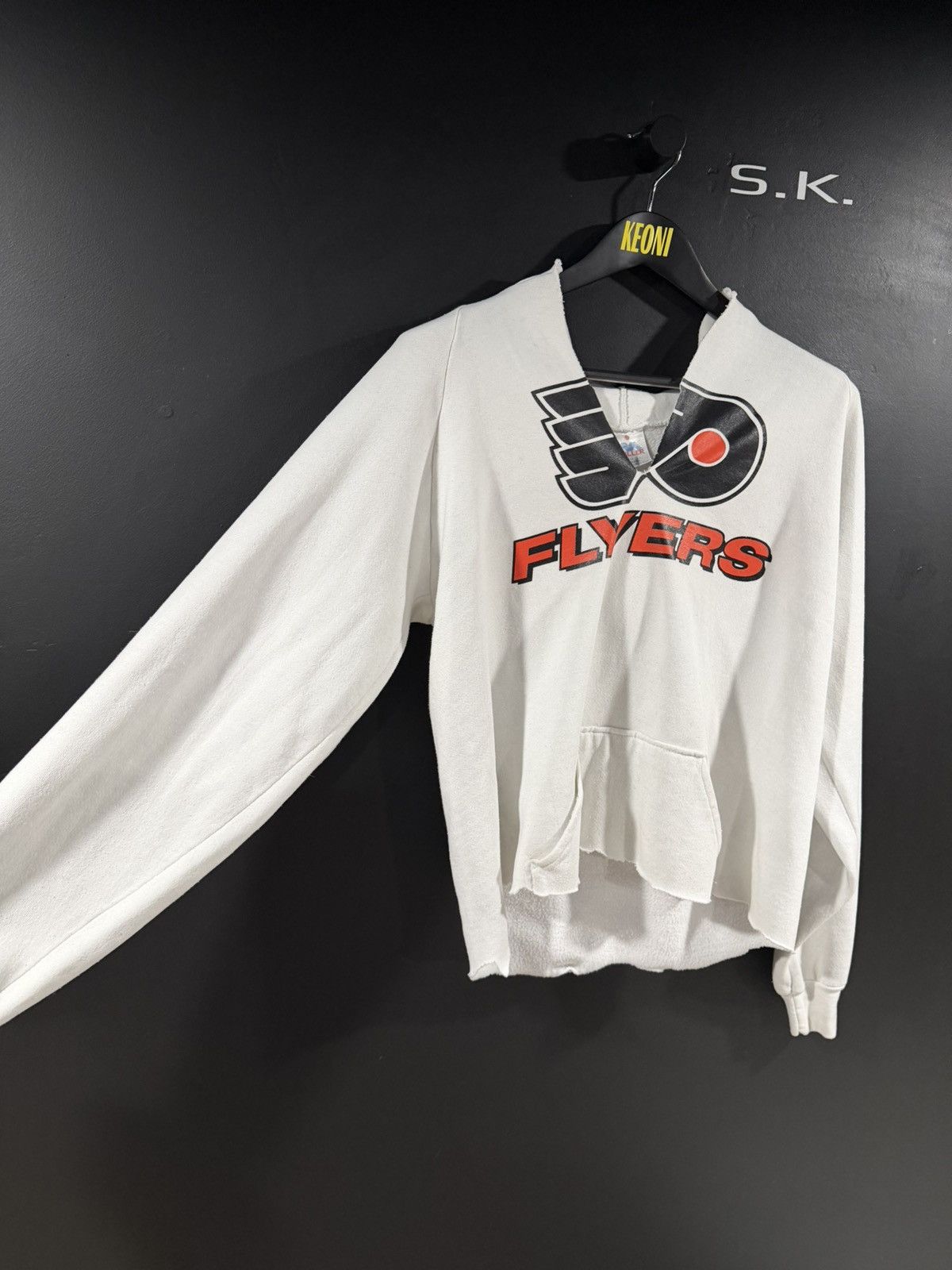 Vintage 1990s Vintage Philadelphia Flyers Cropped Grunge Hoodie XL Size US XL / EU 56 / 4 - 4 Thumbnail