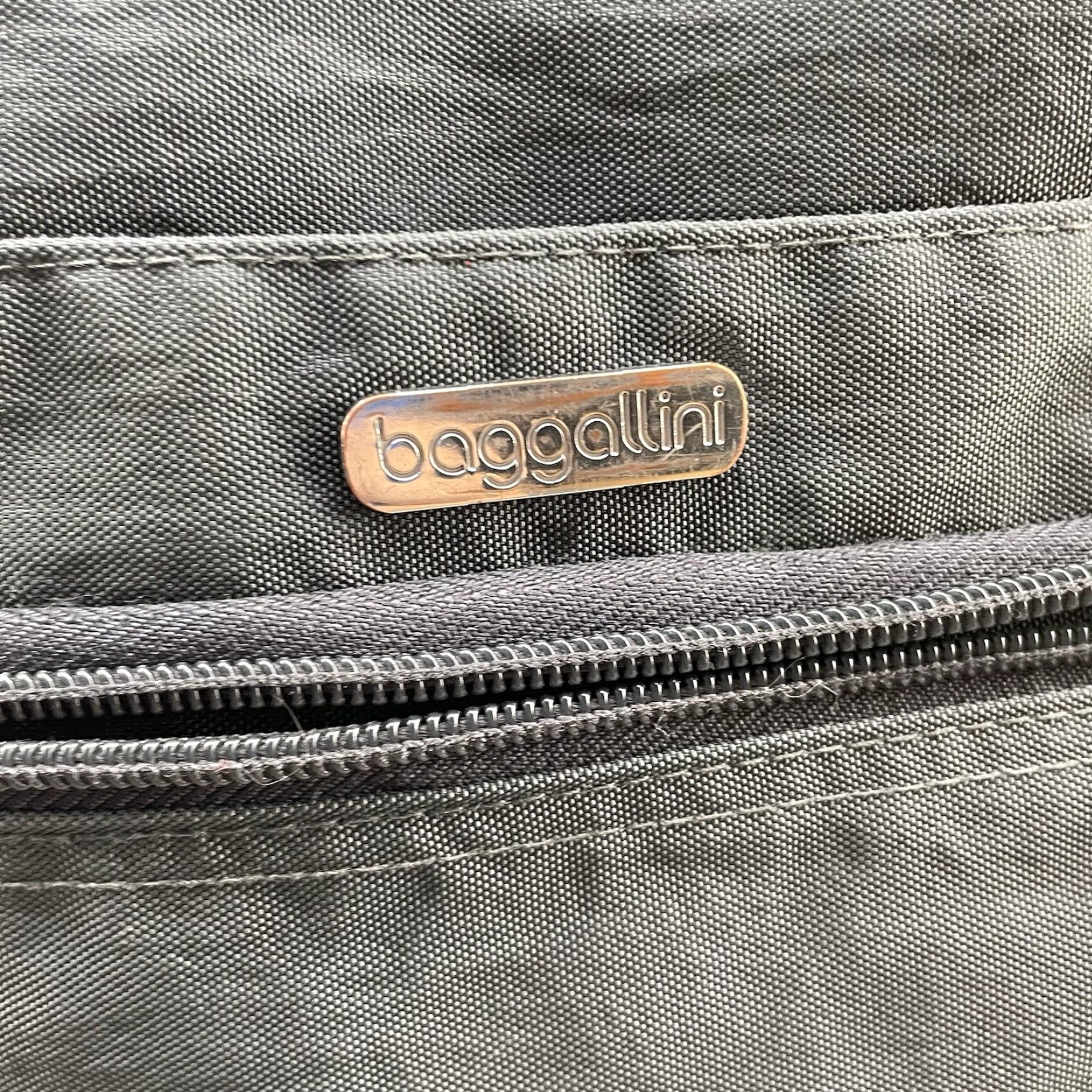 Vintage Baggallini Tote Book Bag Womens XL Gray Canvas Multi Pocket Travel 90s Classic Chic Everyday Tote Womens XL Gray Canvas Multi Pocket Travel Size ONE SIZE - 2 Thumbnail