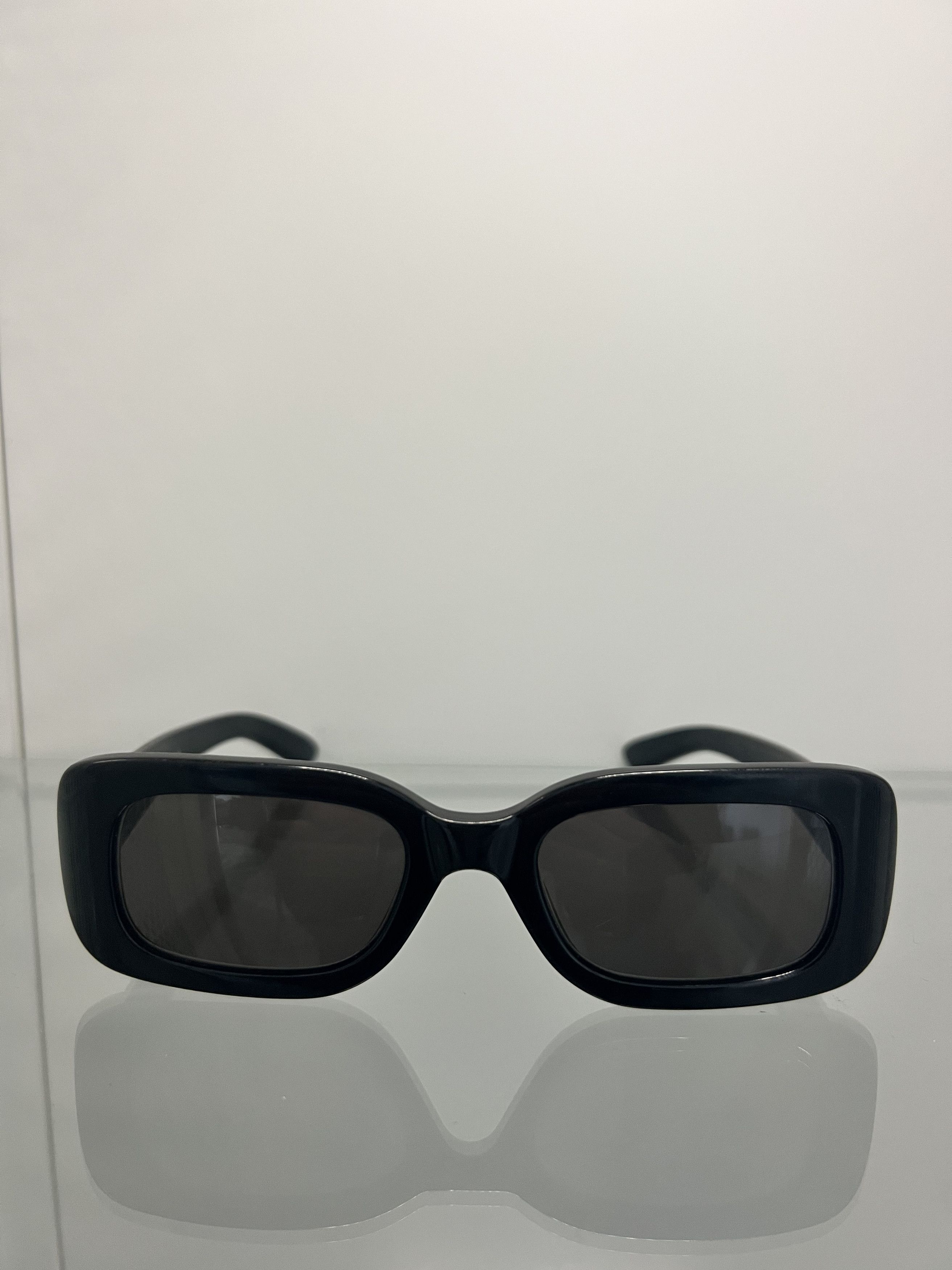 Gucci Gucci black sunglasses Size ONE SIZE - 3 Thumbnail