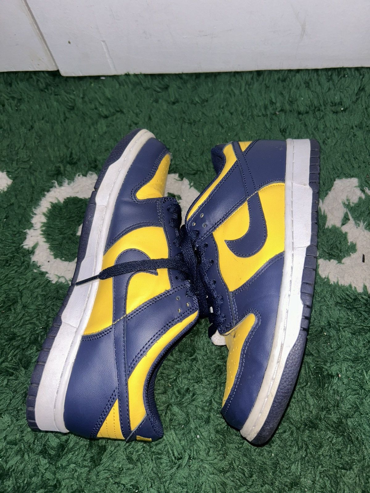 Nike Size 6 - Nike Dunk Low Michigan 2021 Preowned No Box Size US 6 / EU 39 - 3 Thumbnail